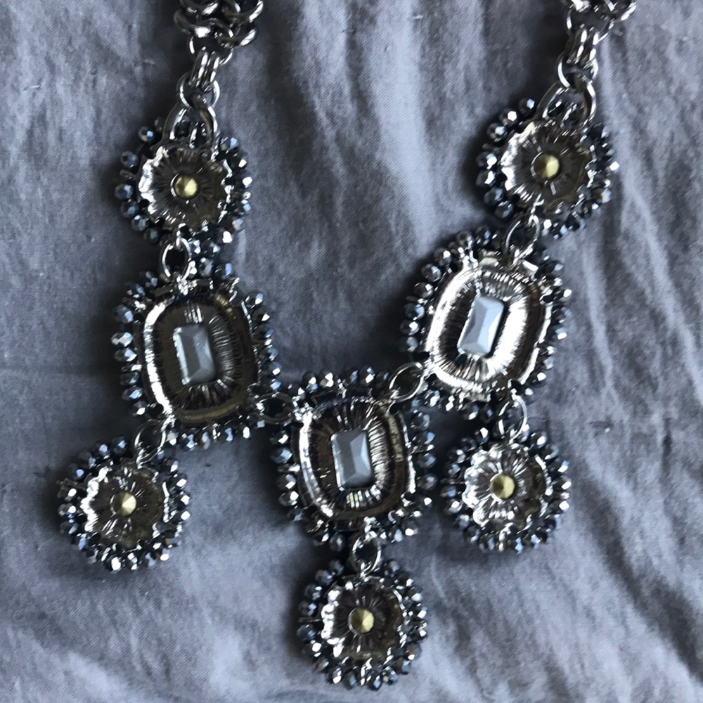 Statement necklace - Picture 6 of 6